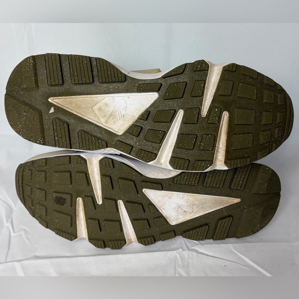 Air Huarache Light Bone / Neutral Olive Running Tennis Shoe Womans 9.5 GUC - Picture 5 of 6